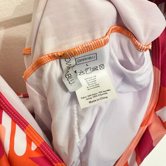 NWT Diarrablu Nabu Swimsuit in Atoll Rose Size Large - Picture 7 of 9